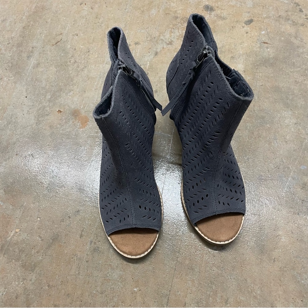 Toms Women’s Gray Open Toe Perforated Zip Suede Bootie